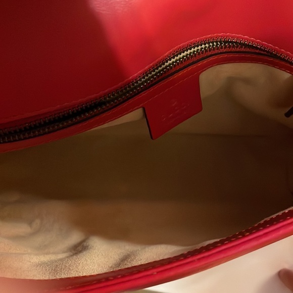 Red GG Marmont small shoulder bag - Picture 10 of 13